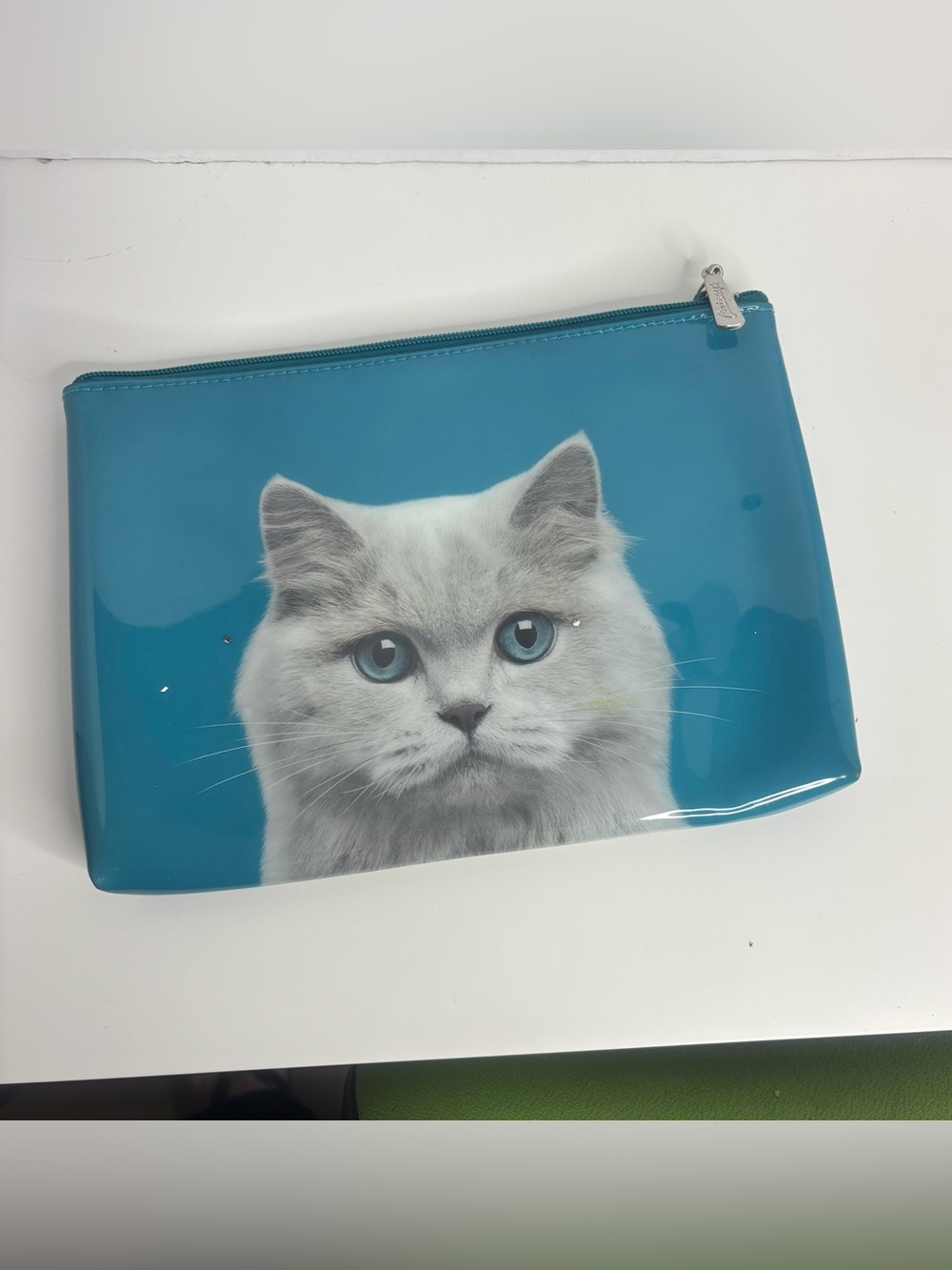 Blue Cat Face Mini Pouch - Teal Gloss Finish